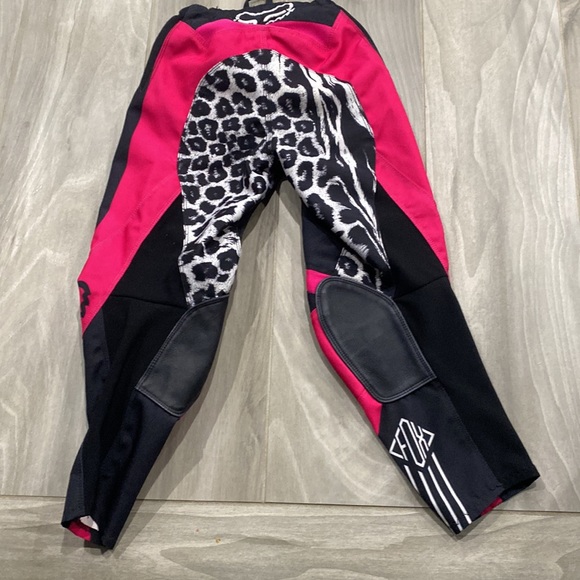 Fox Riding Pants - Picture 3 of 3